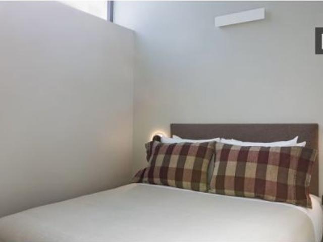Apartamento entero de 2 dormitorios en Barcelona