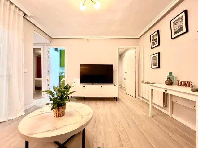 Apartamento entero de 2 dormitorios en Madrid, cerca de Rey Juan Carlos