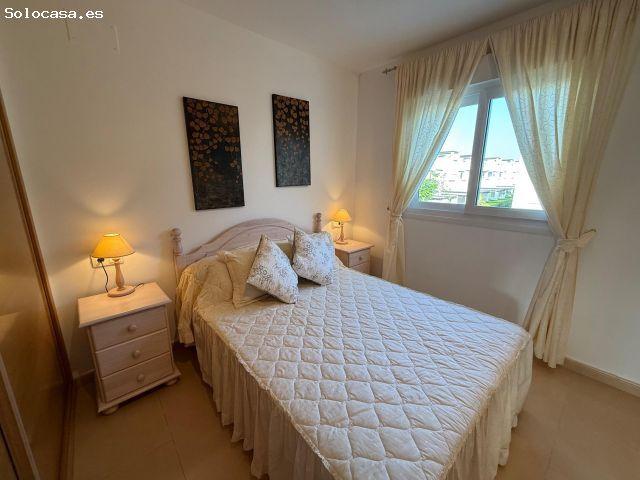 APARTAMENTO ESQUINERO DE 2 HABITACIONES EN PRIMERA PLANTA CON VISTAS A LA PISCINA Y AL JARDÍN – COND