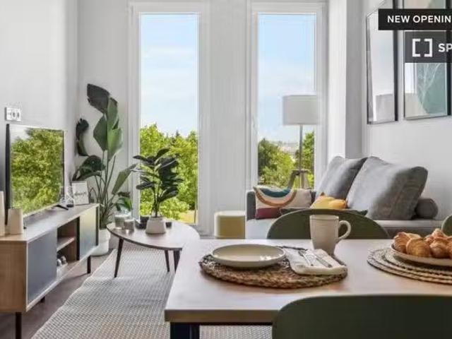 Apartamento estudio con acceso gratuito a gimnasio y piscina e.