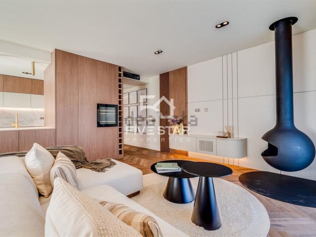 Apartamento, Estômbar e Parchal