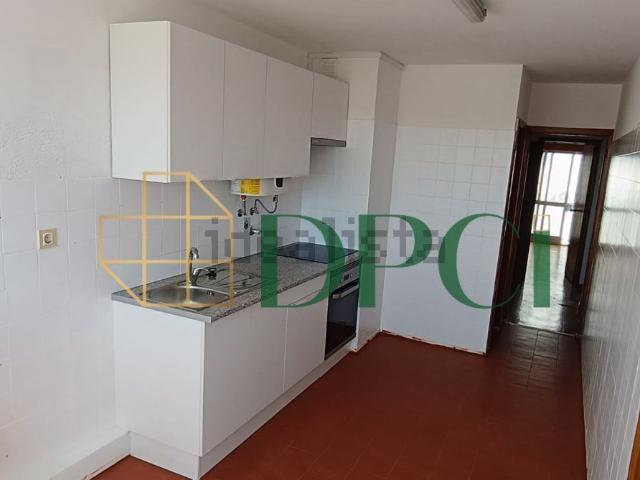 Apartamento, Estômbar e Parchal