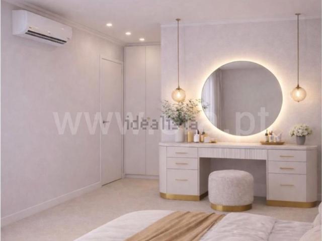 Apartamento, Estômbar e Parchal