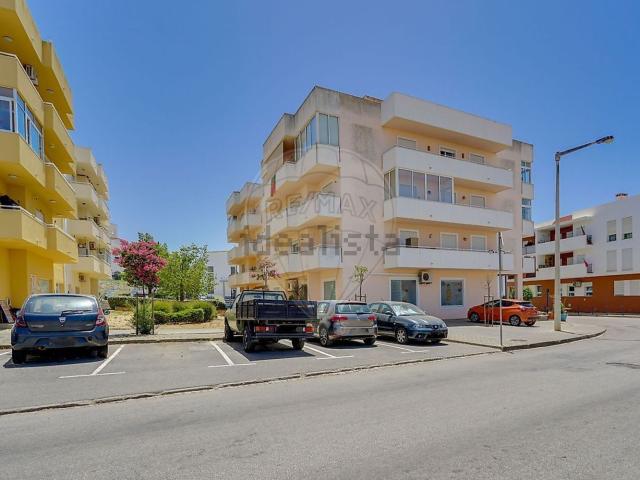Apartamento, Estômbar e Parchal