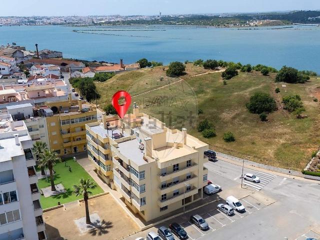 Apartamento, Estômbar e Parchal