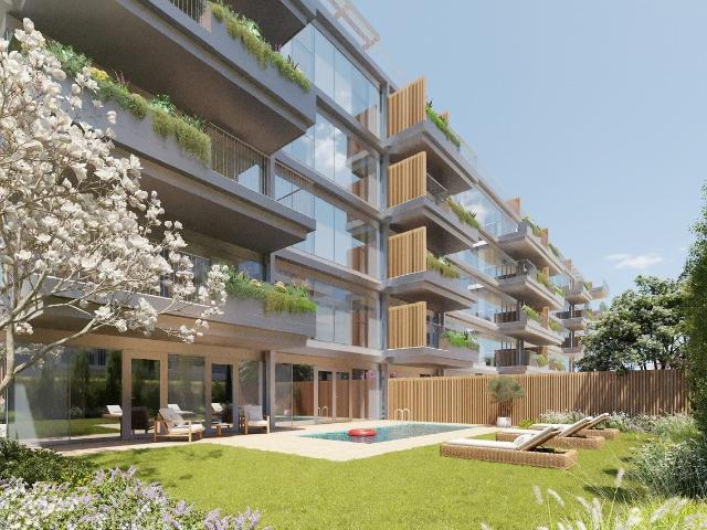 Apartamento Exclusivo com Piscina Privada em Frente ao Mar