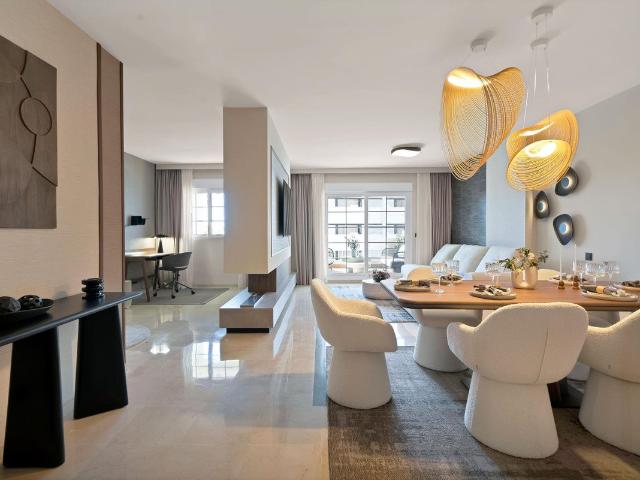 Apartamento Exclusivo Renovado en la Milla de Oro de Marbell. 120m² Marbella