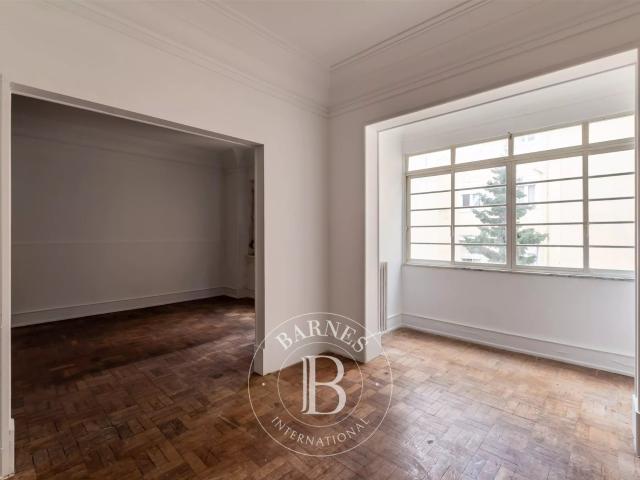 Apartamento Familiar para renovar 207m² São Sebastião Da Pedreira