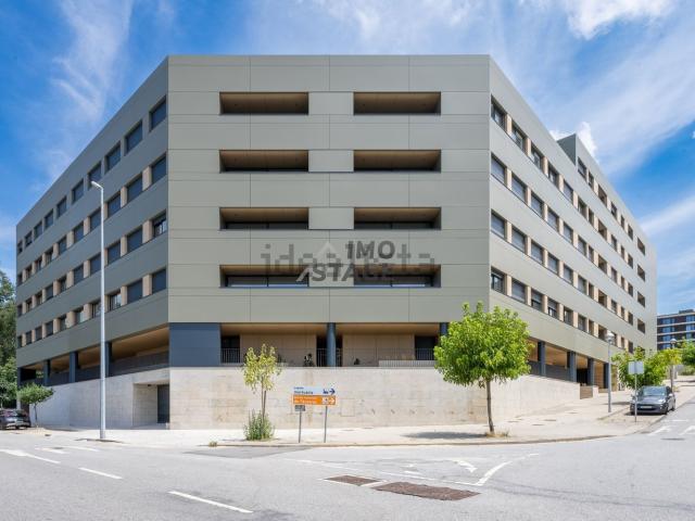 Apartamento, Fânzeres e São Pedro da Cova