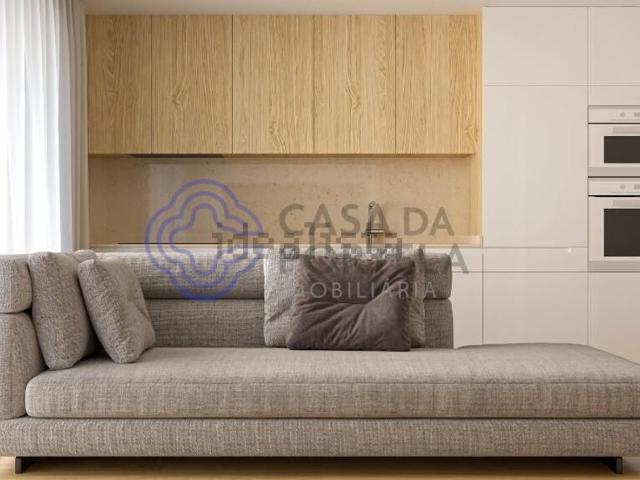 Apartamento, Fânzeres e São Pedro da Cova