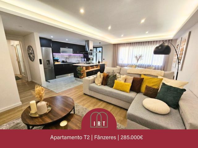 Apartamento, Fânzeres e São Pedro da Cova