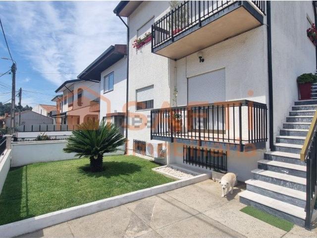 Apartamento, Fânzeres e São Pedro da Cova