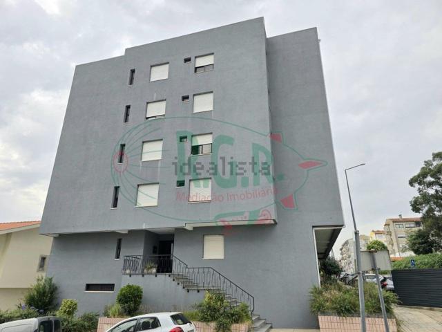 Apartamento, Fânzeres e São Pedro da Cova