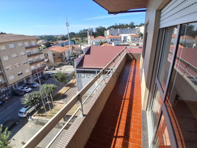 Apartamento, Fânzeres e São Pedro da Cova