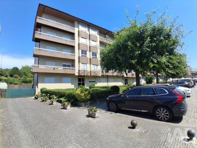 Apartamento, Fânzeres e São Pedro da Cova