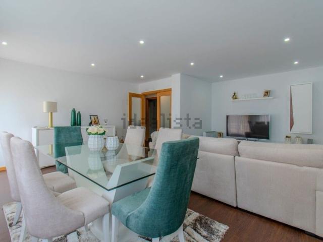 Apartamento, Fânzeres e São Pedro da Cova