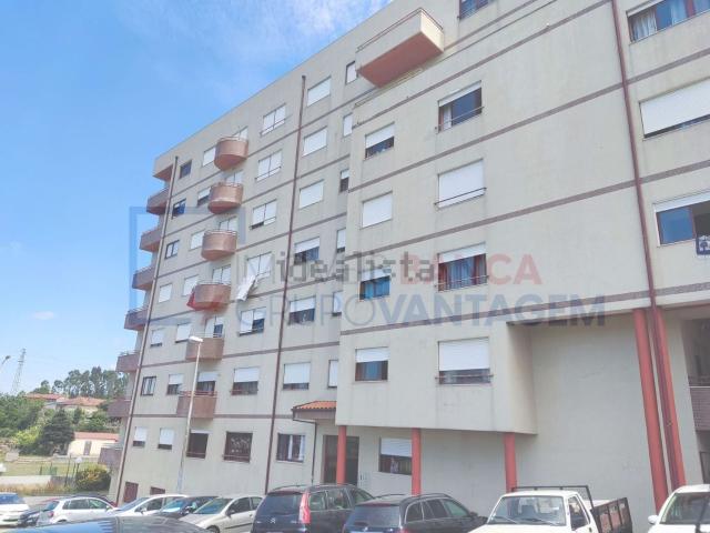 Apartamento, Fânzeres e São Pedro da Cova