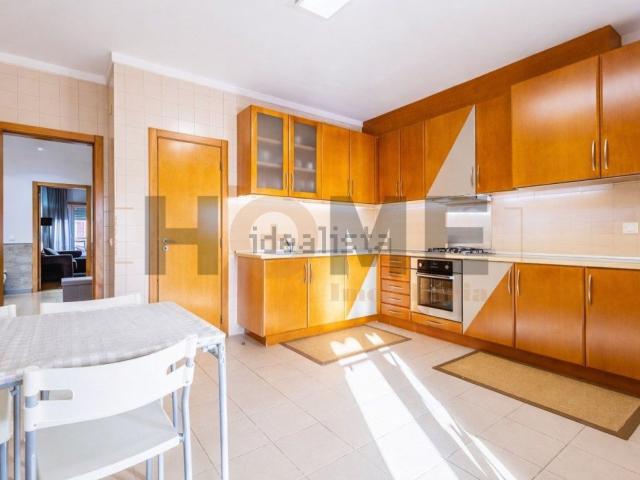 Apartamento, Fazendas de Almeirim