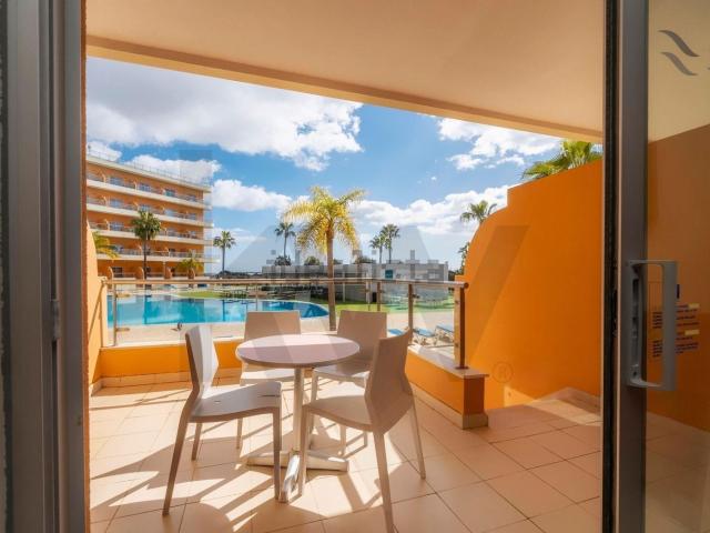 Apartamento, Ferreiras