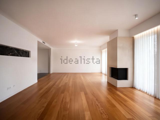 Apartamento, Ferreiros e Gondizalves