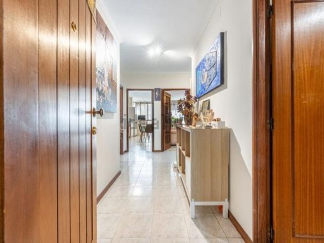 Apartamento, Ferreiros e Gondizalves