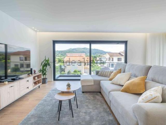 Apartamento, Ferreiros Prozelo Besteiros