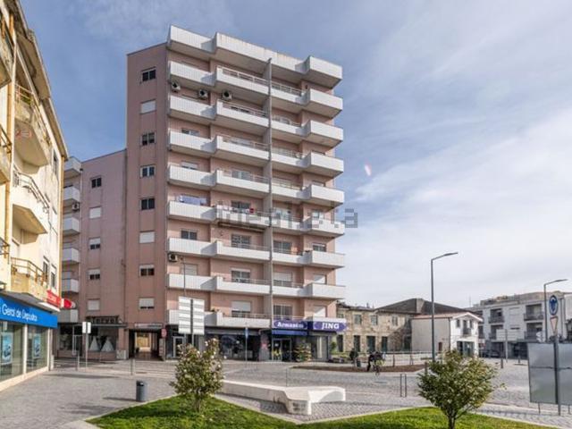 Apartamento, Ferreiros Prozelo Besteiros