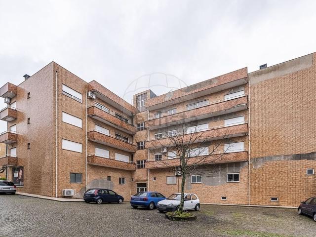 Apartamento, Ferreiros Prozelo Besteiros