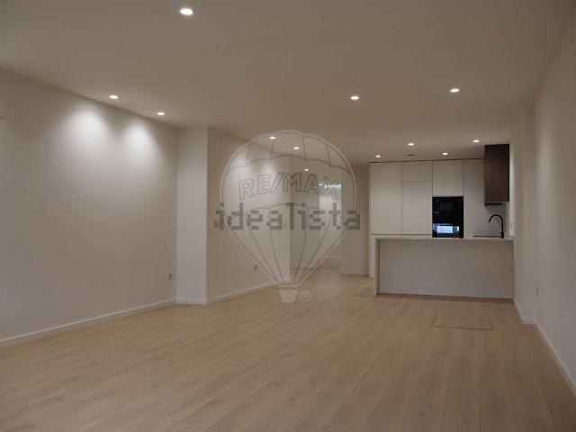 Apartamento, Fonte Arcada e Oliveira