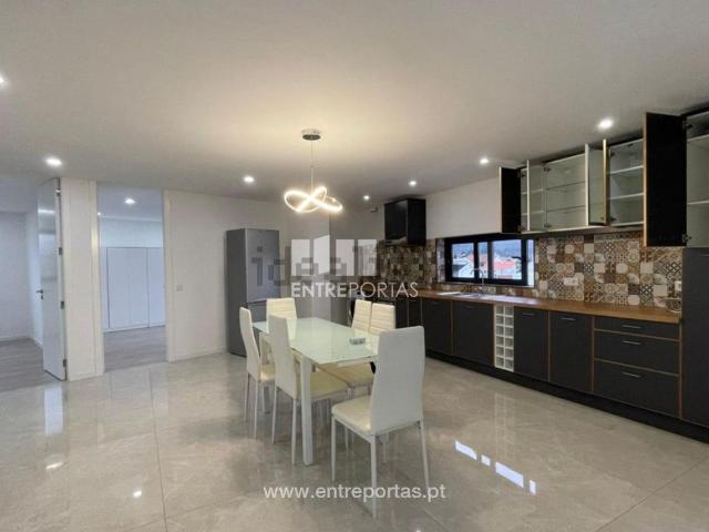 Apartamento, Forjães