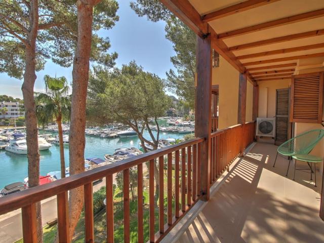Apartamento frontal a la marina en Santa Ponsa, La Caleta 196m² Santa Ponça