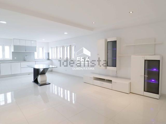 Apartamento, Freixianda Ribeira do Fárrio Formigais