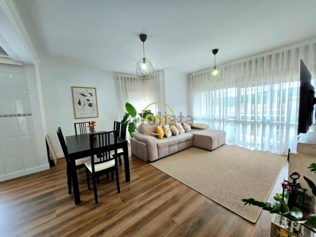 Apartamento, Gavião