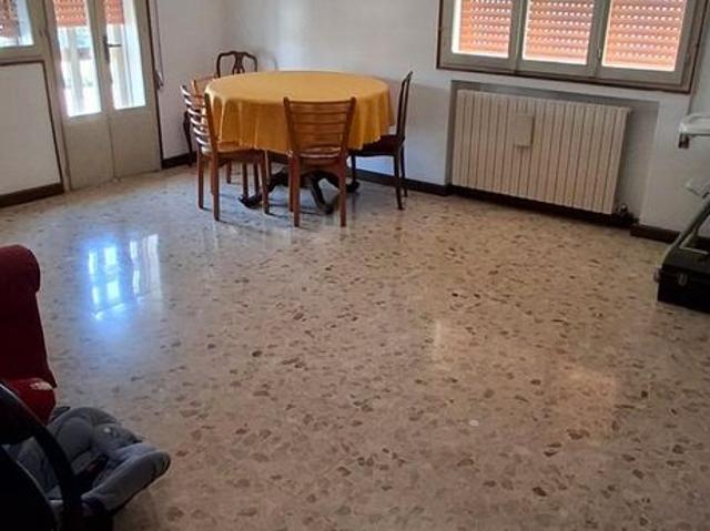 APARTAMENTO grande