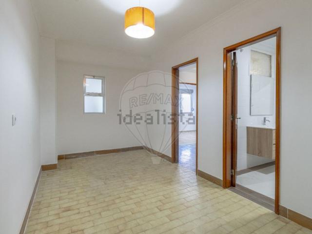 Apartamento, Grijó e Sermonde