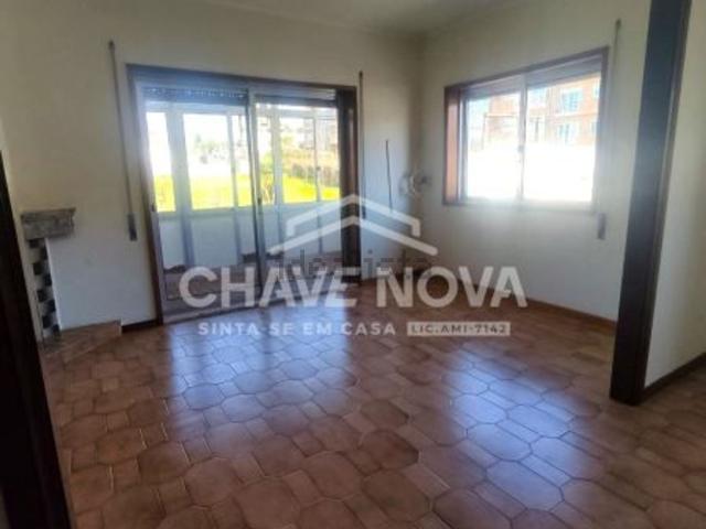 Apartamento, Grijó e Sermonde