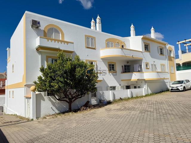 Apartamento, Guia