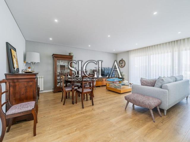 Apartamento, Gulpilhares e Valadares