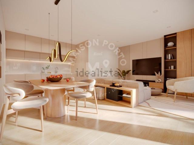 Apartamento, Gulpilhares e Valadares