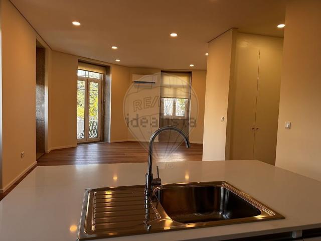 Apartamento, Gulpilhares e Valadares