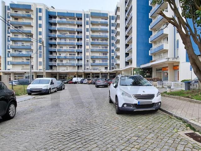 Apartamento, Gulpilhares e Valadares
