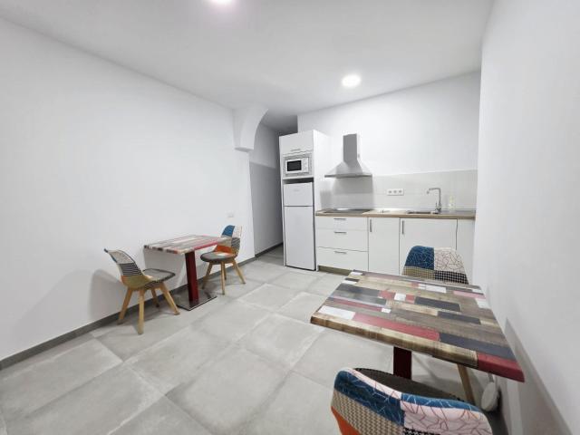 APARTAMENTO INDIVIDUAL EN ALQUILER – PRÓXIMO A LA Universidad Fernando Pessoa Canarias Santa María de Guía
