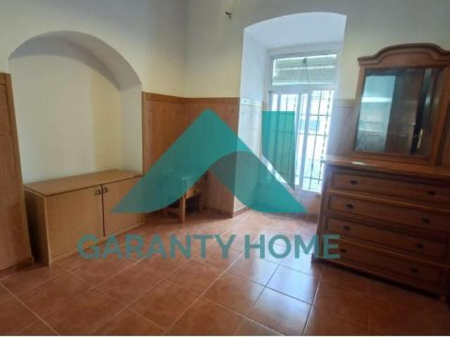 ? ¡APARTAMENTO JUNTO A PLAZA DE TOROS – CÁCERES! ✨