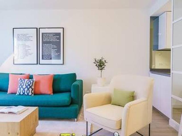Apartamento junto al distrito financiero