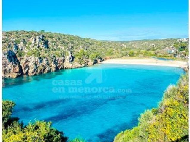 Apartamento junto al mar en Calan Porter