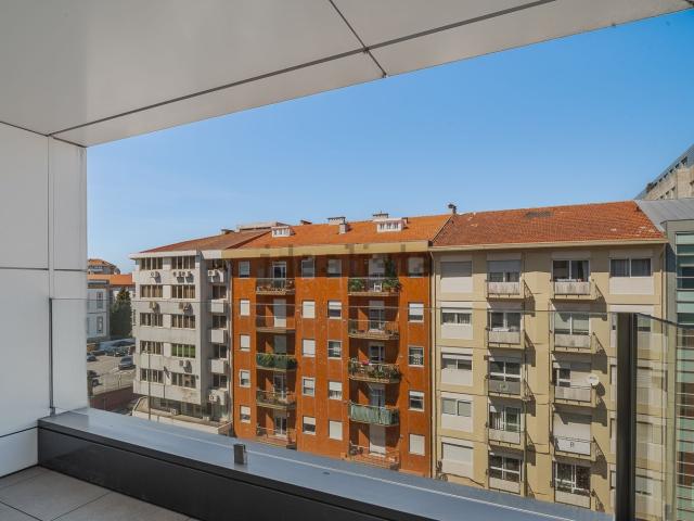Apartamento, Júlio Dinis Hospital Militar, Cedofeita Santo Ildefonso Sé Miragaia São Nicolau Vitória