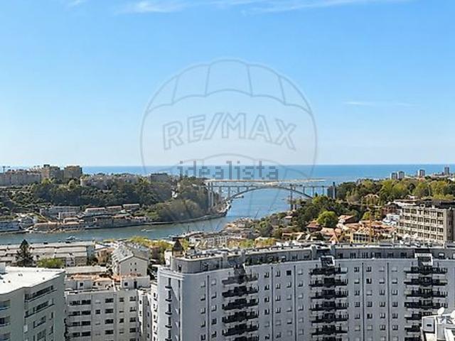 Apartamento, Júlio Dinis Hospital Militar, Cedofeita Santo Ildefonso Sé Miragaia São Nicolau Vitória