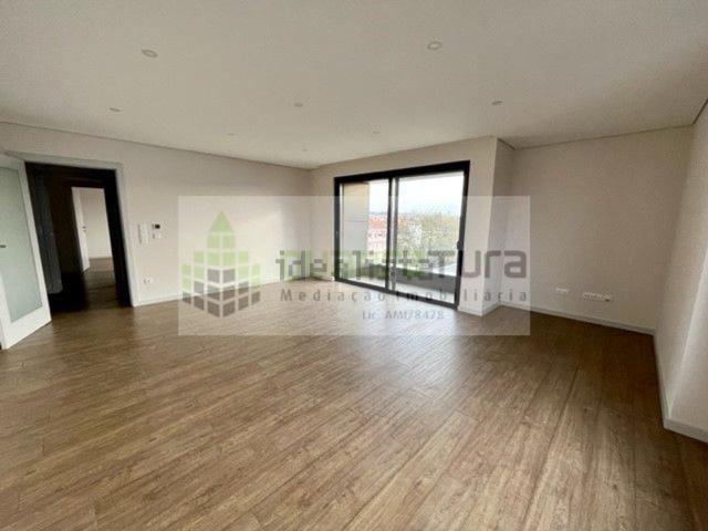 Apartamento, Júlio Dinis Hospital Militar, Cedofeita Santo Ildefonso Sé Miragaia São Nicolau Vitória