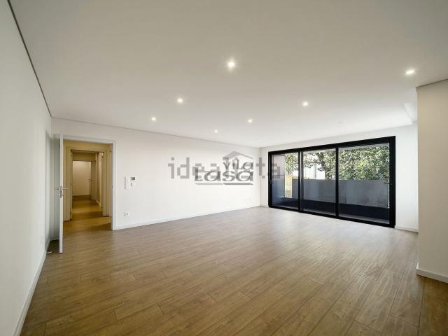 Apartamento, Júlio Dinis Hospital Militar, Cedofeita Santo Ildefonso Sé Miragaia São Nicolau Vitória