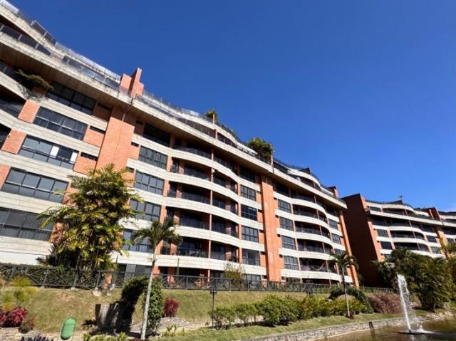 Apartamento La Lagunita PH 420 m2 4 hab+serv/4b/6p duplex terrazas VJ